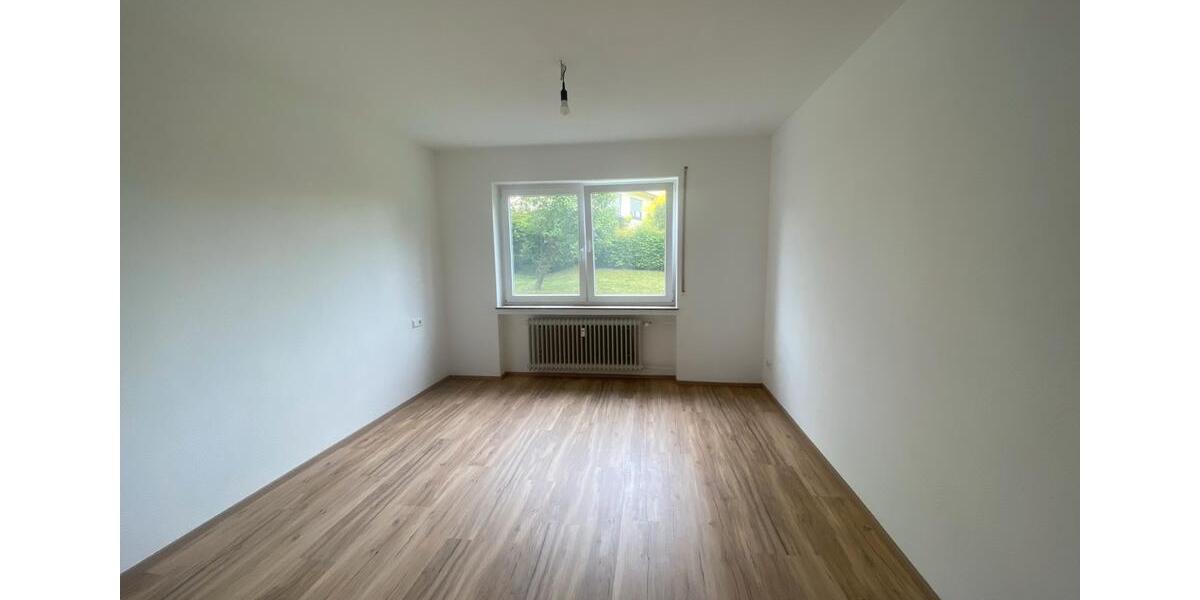 Erdgeschoßwohnung Aalen - 3 Zimmer, 78 m&sup2;, 1.250&euro; | Angebot:26699915