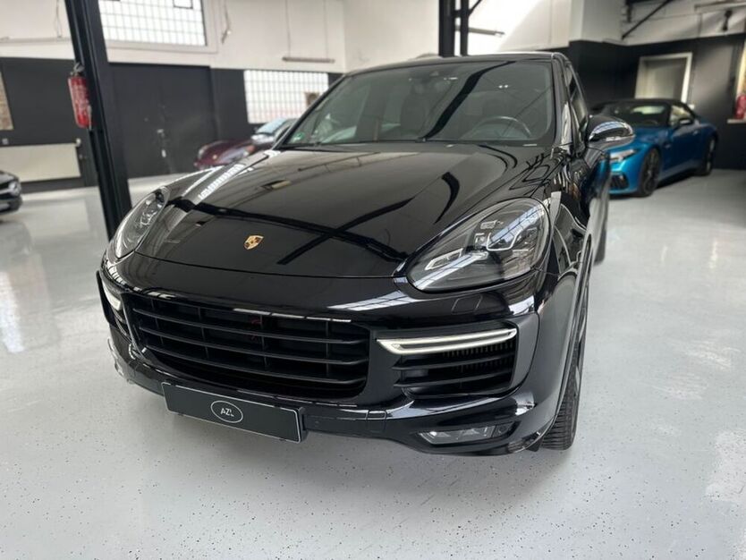 Cayenne