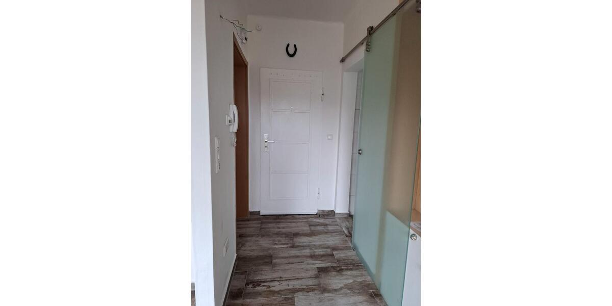 Etagenwohnung Hof Neuhof - 2 Zimmer, 50 m&sup2;, 85.000&euro; | Angebot:27261106