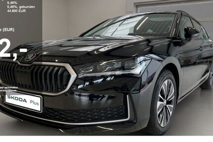 Skoda Superb 12.093 km 38.440 € Krefeld 47804