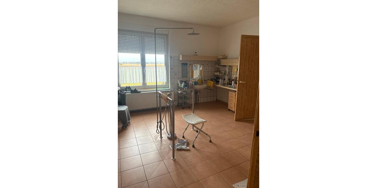 Einfamilienhaus Eberswalde Brandenburgisches Viertel - 4 Zimmer, 200 m&sup2;, 250.000&euro; | Angebot:25973876