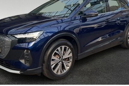 Audi Q4 e-tron 27.670 km 35.950 &euro; Hamburg 22529
