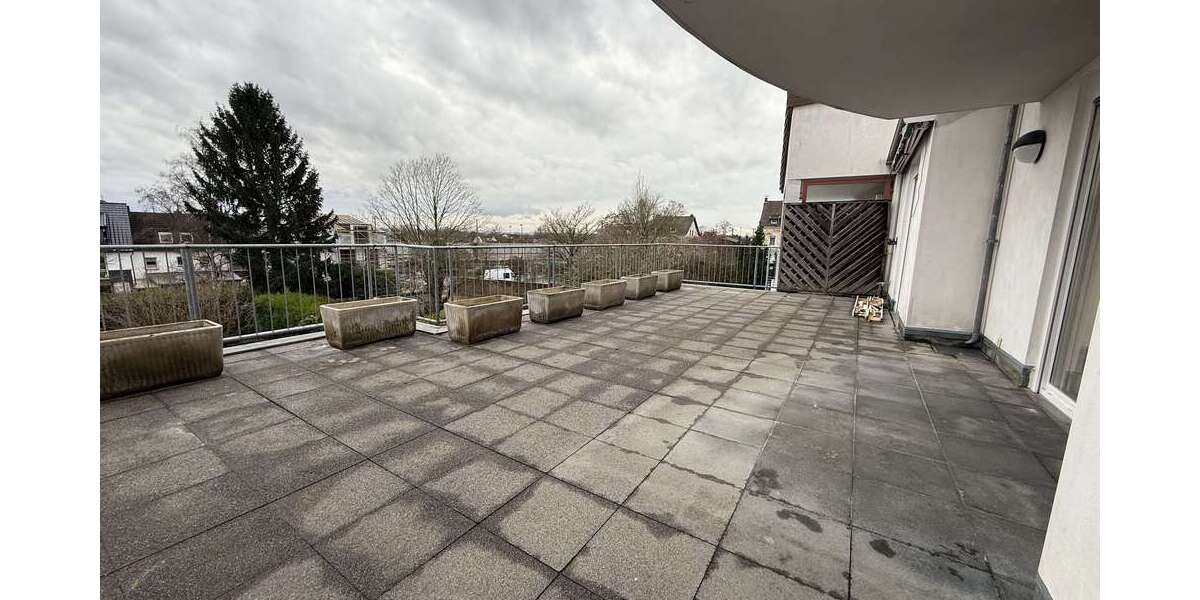 Wohnung zum Mieten in Troisdorf 989 € 92.7 m² 2 zimmer