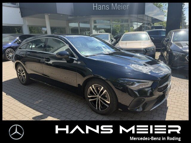 Mercedes-Benz CLA 200 Shooting Brake 42.932 km 30.750 &euro; Roding 93426