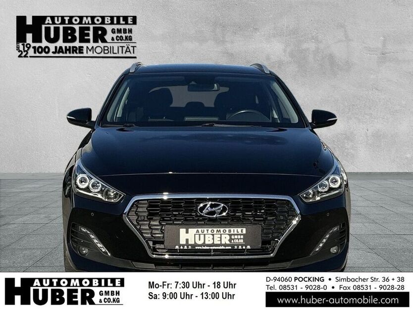 i30