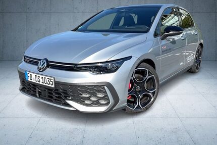 VW Golf 9.900 km 40.990 &euro; Hünfeld 36088