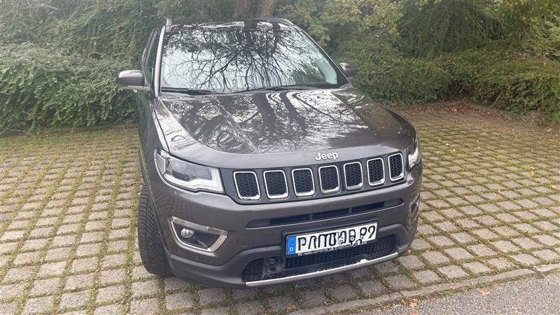 Jeep Compass 79.500 km 15.990 € Egglham 84385