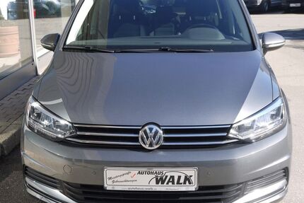 VW Touran 66.414 km 24.890 &euro; Pfullendorf 88630
