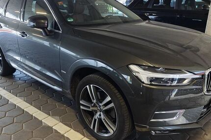 Volvo XC60 103.800 km 33.990 € Hamburg 22047