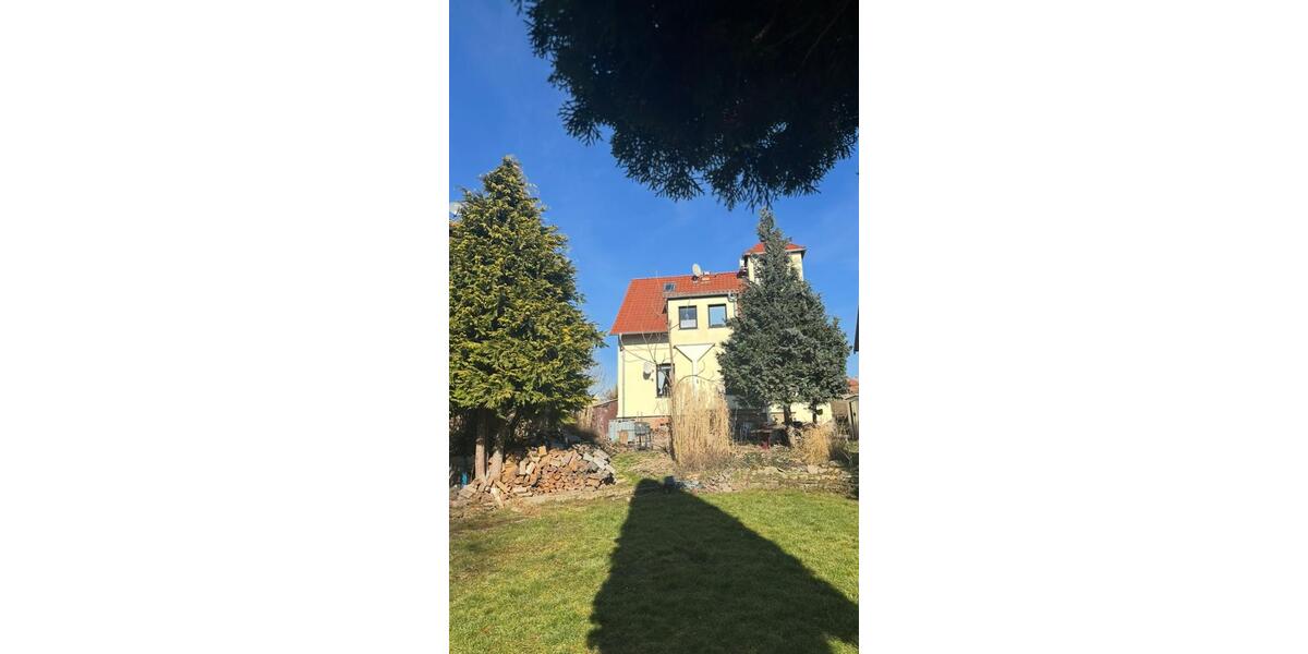 Einfamilienhaus Allstedt - 7 Zimmer, 191 m&sup2;, 214.000&euro; | Angebot:19980914