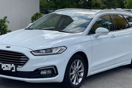 Ford Mondeo 196.000 km 9.400 &euro; Nürnberg 90431