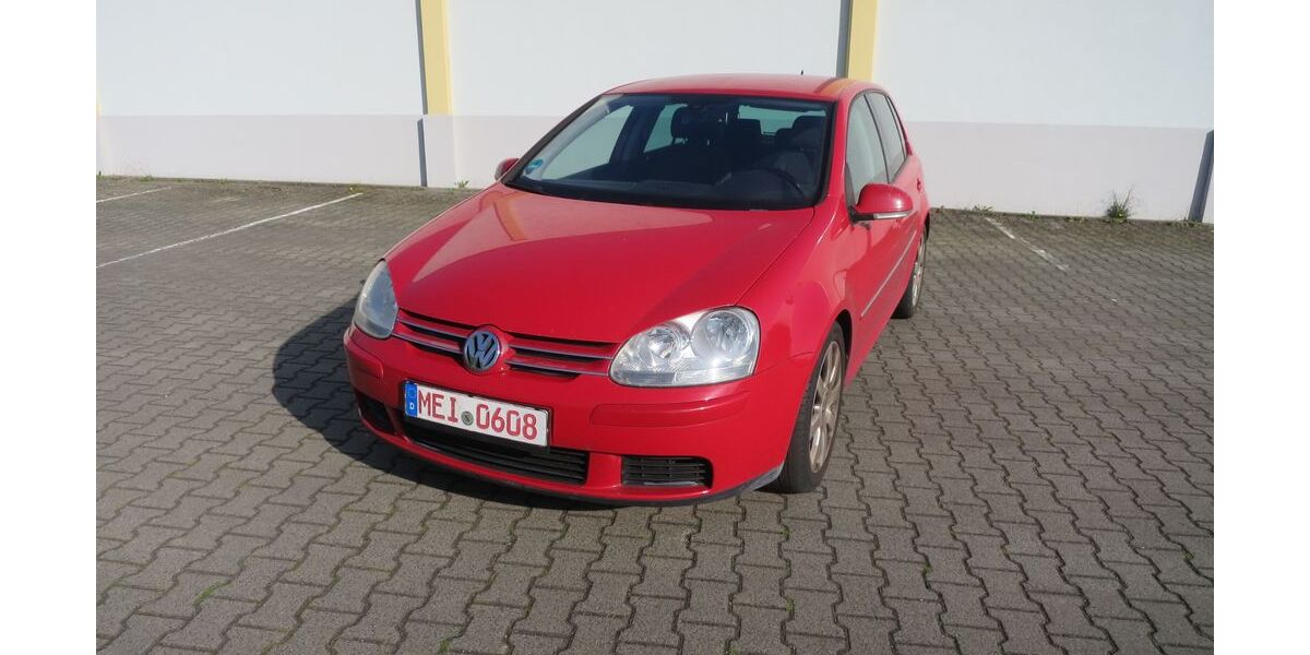 VW Golf 338.000 km 1.100 &euro; Coswig 01640
