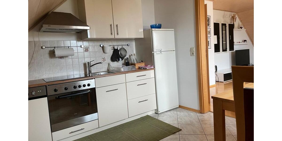 Einfamilienhaus Regensburg Brandlberg - 7 Zimmer, 200 m&sup2;, 2.400&euro; | Angebot:25442062
