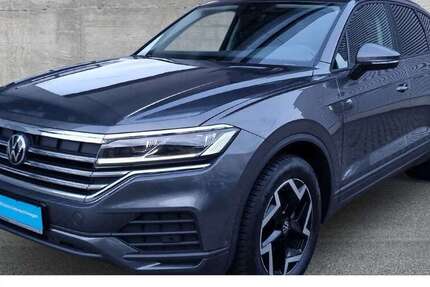 VW Touareg 27.240 km 50.920 &euro; Halle 06110