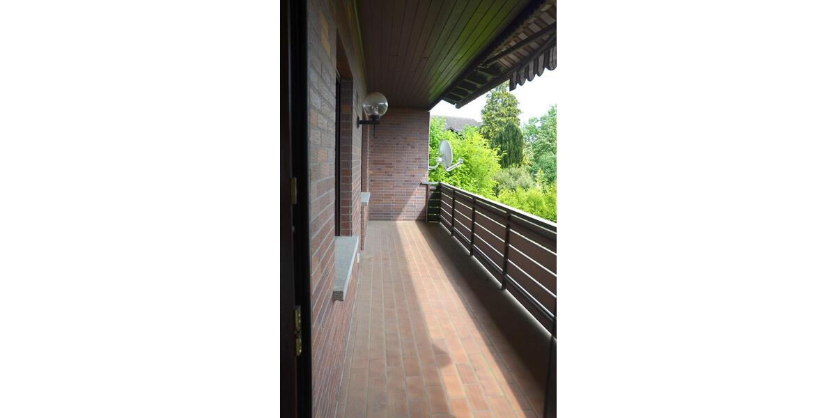 Einfamilienhaus Lahnau - 9 Zimmer, 229 m&sup2;, 490.000&euro; | Angebot:26553842