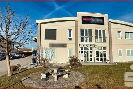 Gewerbeobjekt Saaldorf-Surheim Surheim - 650&euro; | Angebot:26254087