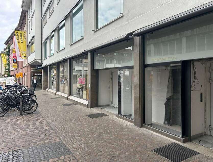 Einzelhandel in Freiburg 250 € 2.1 m²