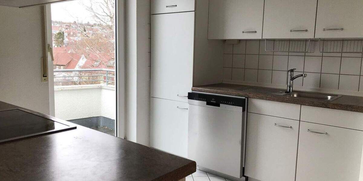 Etagenwohnung Esslingen am Neckar Zell - 3 Zimmer, 75 m&sup2;, 890&euro; | Angebot:25525371