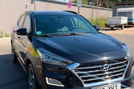 Hyundai TUCSON 167.000 km 15.500 &euro; Fürth 90766