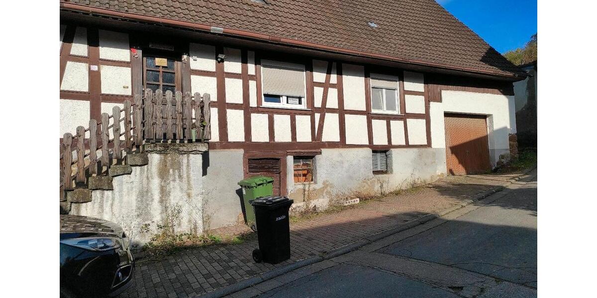 Einfamilienhaus Lindenfels - 6 Zimmer, 144 m&sup2;, 150.000&euro; | Angebot:21823263