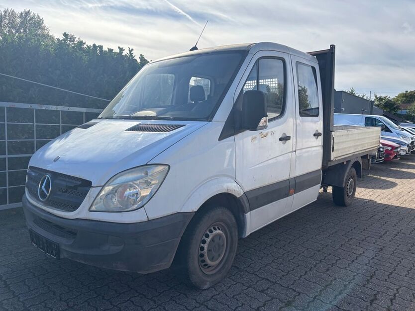 Mercedes-Benz Sprinter 184.000 km 7.999 € Bremen 28239