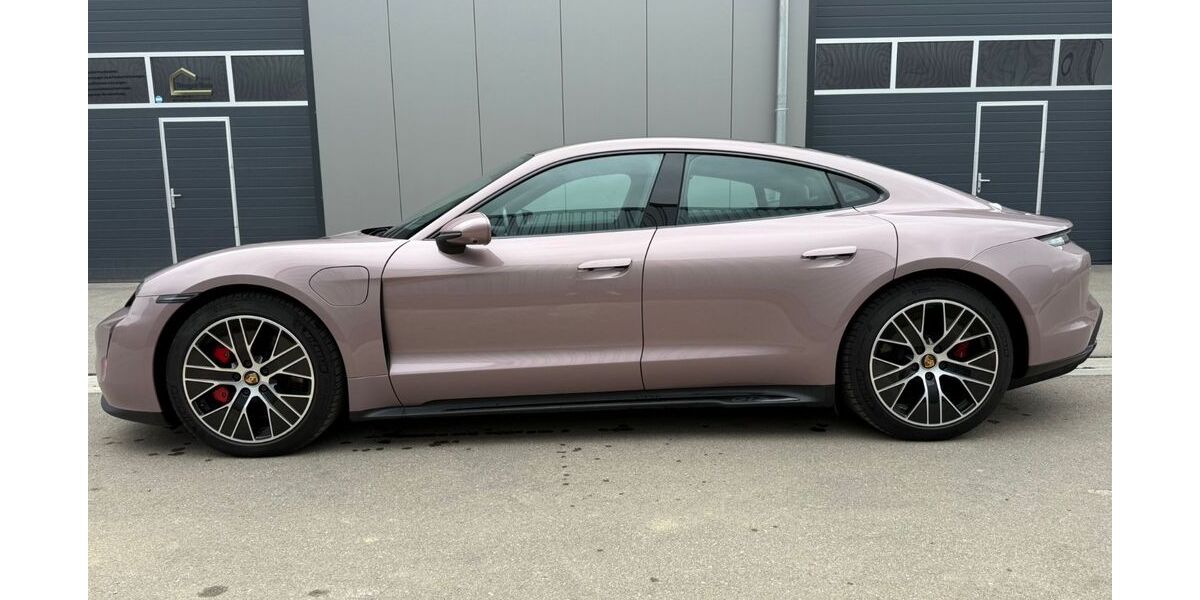 Porsche Taycan 91.000 km 59.900 &euro; Ulm 89075