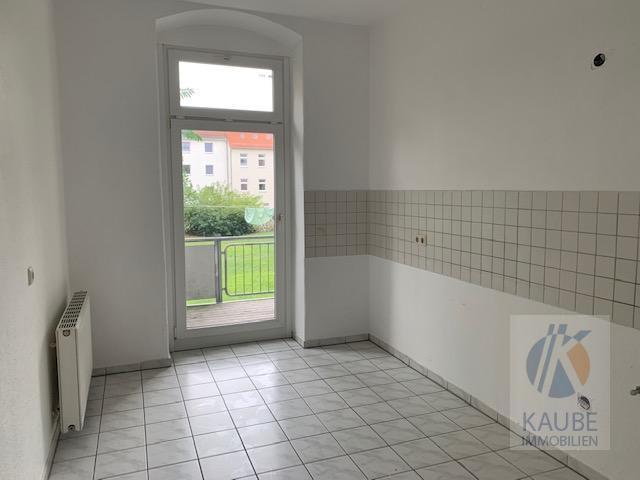 Etagenwohnung Riesa - 2 Zimmer, 55 m&sup2;, 300&euro; | Angebot:25270634