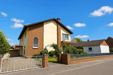 Haus Worms / Pfeddersheim Pfeddersheim - 5 Zimmer, 208 m&sup2;, 589.000&euro; | Angebot:26883852