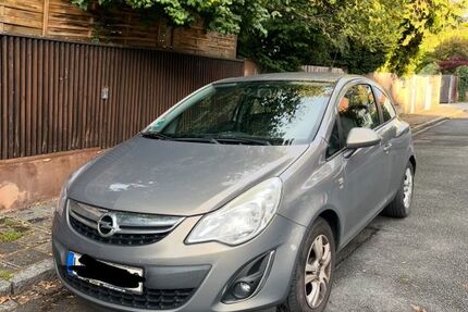 Opel Corsa 140.000 km 2.800 € Nürnberg 90480