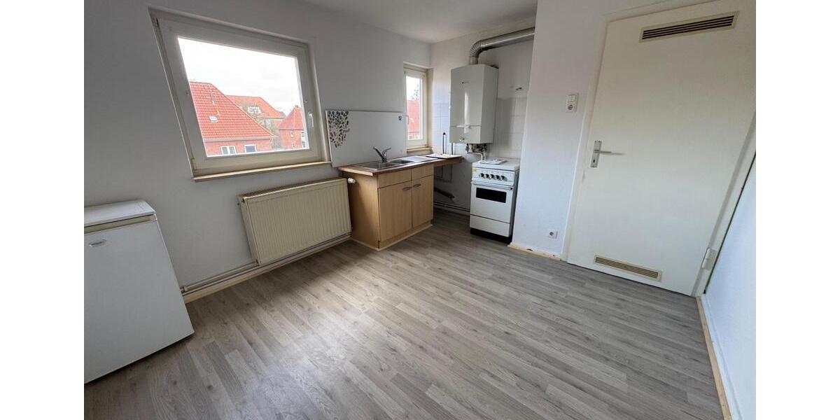 Dachgeschoßwohnung Wilhelmshaven - 2 Zimmer, 45 m&sup2;, 450&euro; | Angebot:25916802