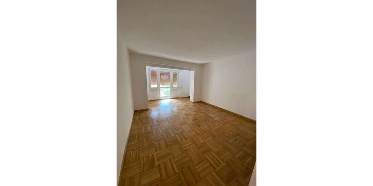 Etagenwohnung Bayreuth City - 3 Zimmer, 81 m&sup2;, 850&euro; | Angebot:26865676