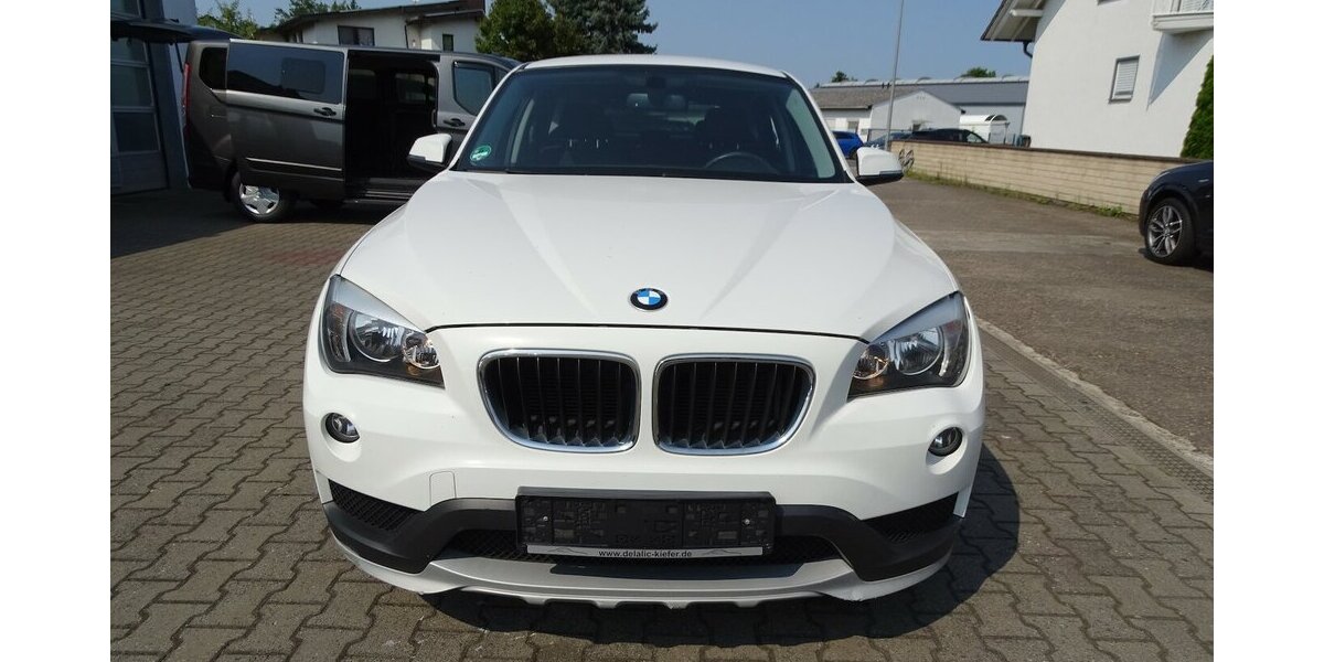 BMW X1 1.8l i sDrive, Steptronic, Sitzheizung, PDC hin 154.921 km 8.690 € Rodgau 63110
