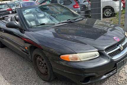 Chrysler Stratus 171.500 km 300 &euro; Dresden 01097