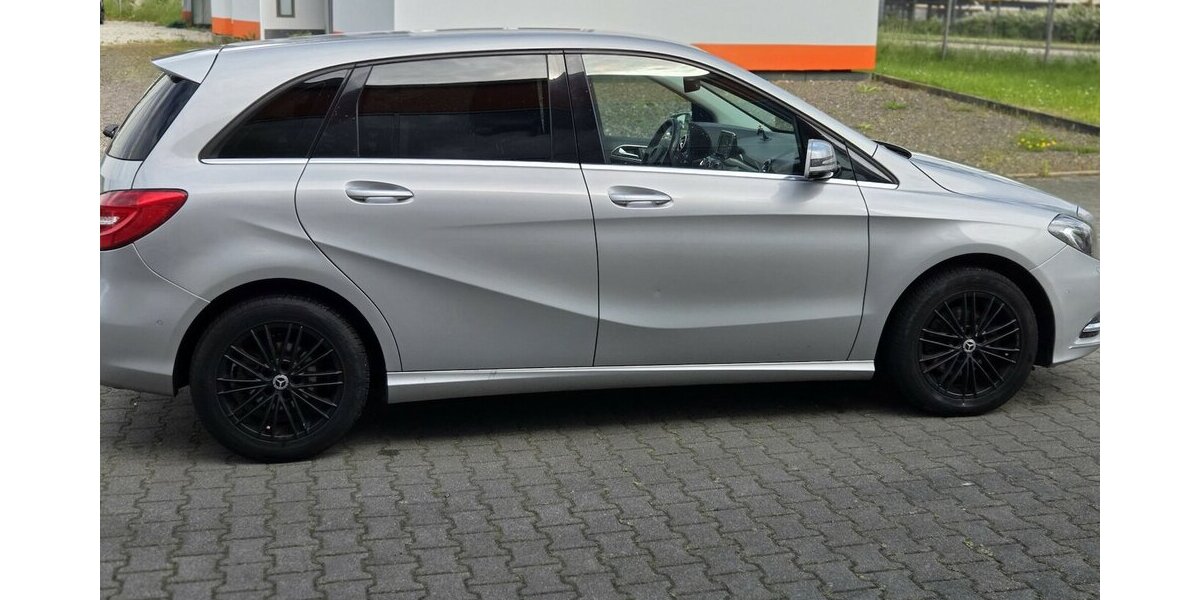 Mercedes-Benz B 200 BlueEfficiency Automatik/Xenon 100.360 km 6.900 &euro; Wilsdruff 01723
