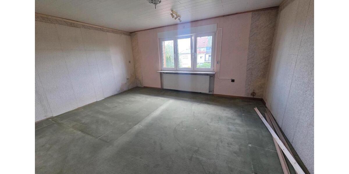Doppelhaushälfte Pirmasens Niedersimten - 5 Zimmer, 115 m&sup2;, 205.000&euro; | Angebot:27077391