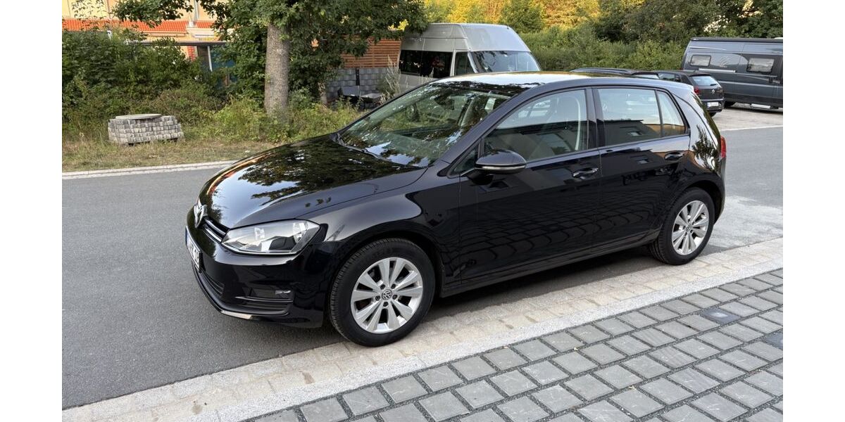 VW Golf 102.327 km 7.600 &euro; Bamberg 96050