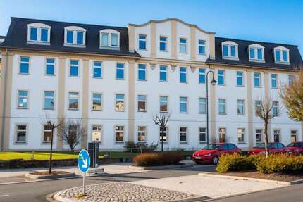 Haus Waldheim - 40 Zimmer, 1.229 m&sup2;, 1.150.000&euro; | Angebot:25860772