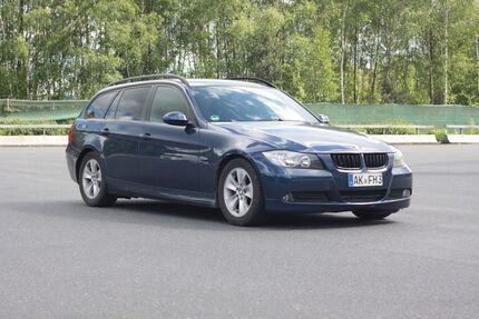 BMW 318 210.250 km 2.650 &euro; Kircheib 57635