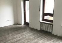 Neu renovierte 3,5-Zimmer-CityWohnung ab sofort frei.