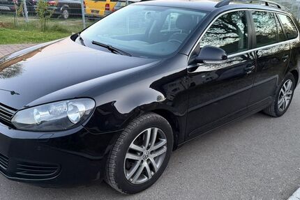 VW Golf 198.000 km 3.299 &euro; Dunningen 78655