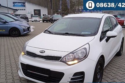 Kia Rio 96.575 km 9.790 &euro; Traunstein 83278