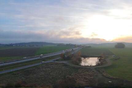 Halle in Cham 4.656 € 367 m² zimmer