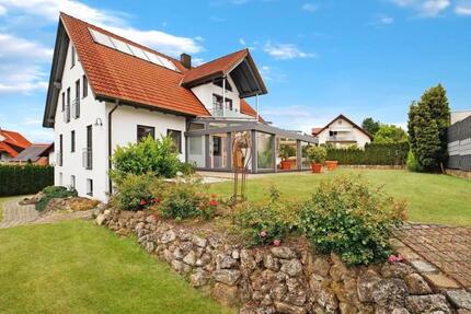 Haus Pörnbach - 7 Zimmer, 294 m&sup2;, 2.600&euro; | Angebot:26306249