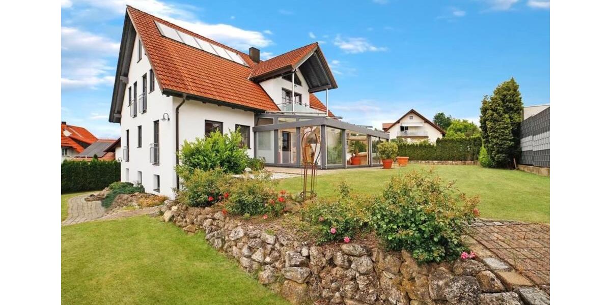 Villa Pörnbach - 7 Zimmer, 294 m&sup2;, 2.600&euro; | Angebot:26306249