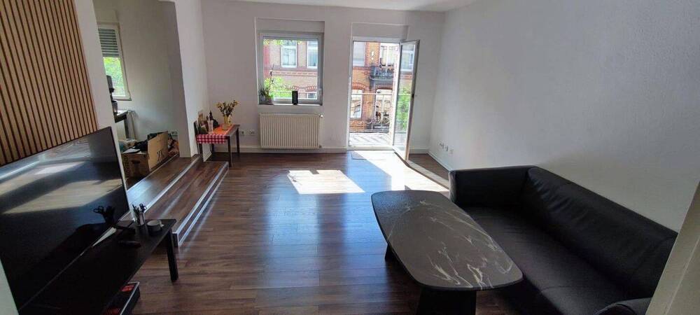 Freie 3-Zimmer-Wohnung mit Balkon in zentraler Lage! Provisionsfrei