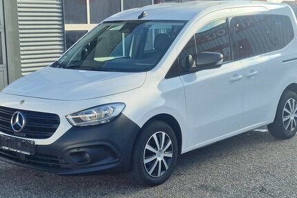 Mercedes-Benz Citan 110 CDI Tourer Klimaautomatik 21.000 km 20.899 € Landau 76829