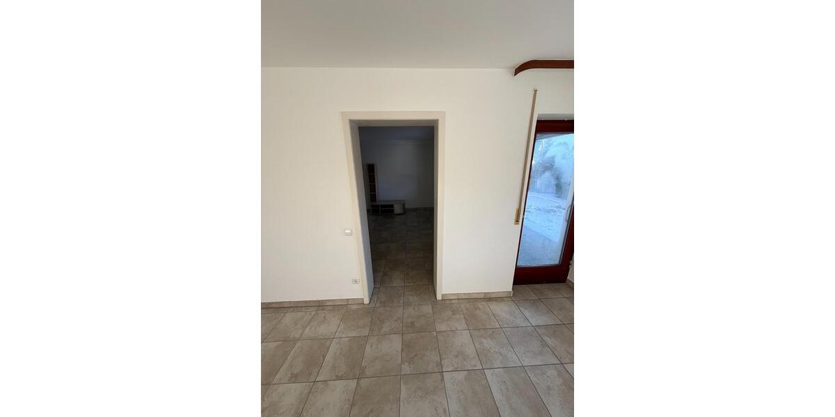 Barrierefreie Wohnung mit Garten & Stellplatz in Steinenberg 3 zimmer