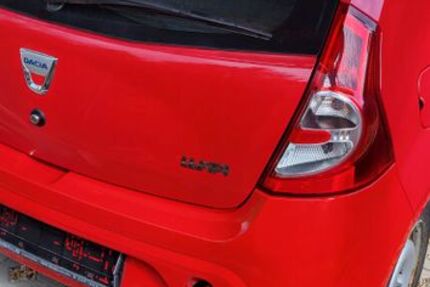 Dacia Sandero 69.000 km 1.800 &euro; Weißenfels 06667