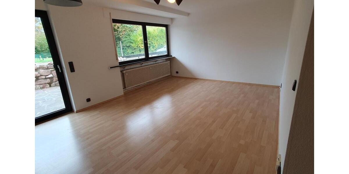 Erdgeschoßwohnung Gaggenau - 2 Zimmer, 65 m&sup2;, 650&euro; | Angebot:25374968