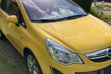 Opel Corsa 76.000 km 4.900 &euro; Hecklingen 39444